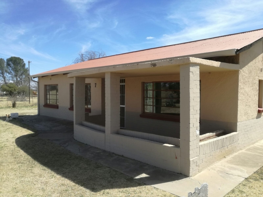 To Let 3 Bedroom Property for Rent in Highveld Free State